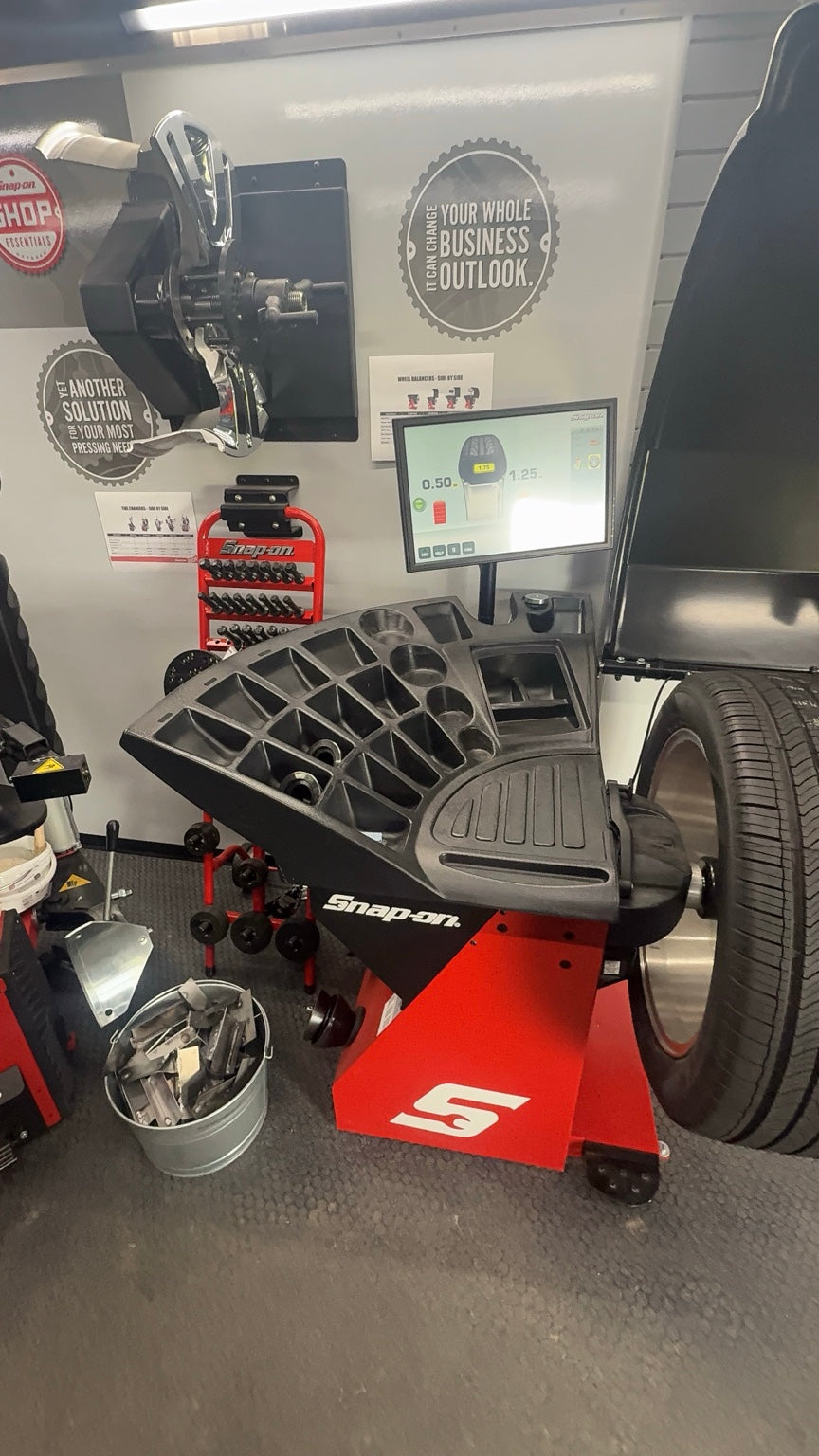 Snap-on Road Force wheel balancing equipment at Falcon Garage in Columbus, Ohio